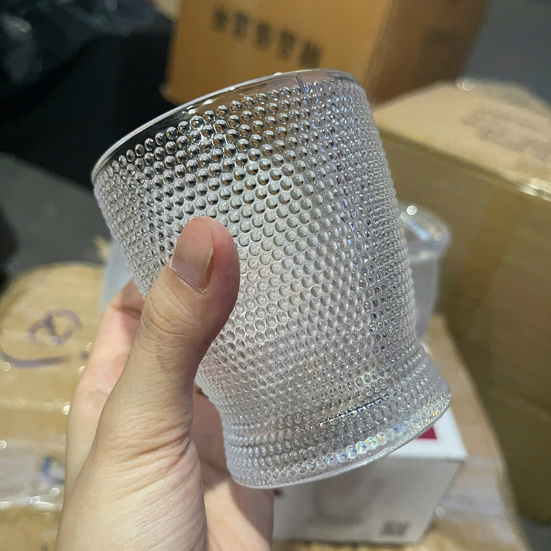 Nguồn sỉ bộ 6 Ly Thủy Tinh Chấm Bi - Cốc Thủy Tinh Cao Cấp 9.3x8.1x6.7cm Nguồn sỉ bộ 6 Ly Thủy Tinh Chấm Bi - Cốc Thủy Tinh Cao Cấp 9.3x8.1x6.7cm