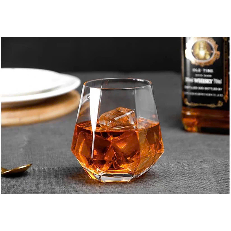 25988_z6230764374718-61164b3f690da47d1ecfb88c0747f133_20250118094837-2.jpg Bộ 6 Cốc Thủy Tinh Đế Lục Giác Sang Trong - Ly Thủy Tinh 330ml 6.7x9.2cm - LTTDLG02