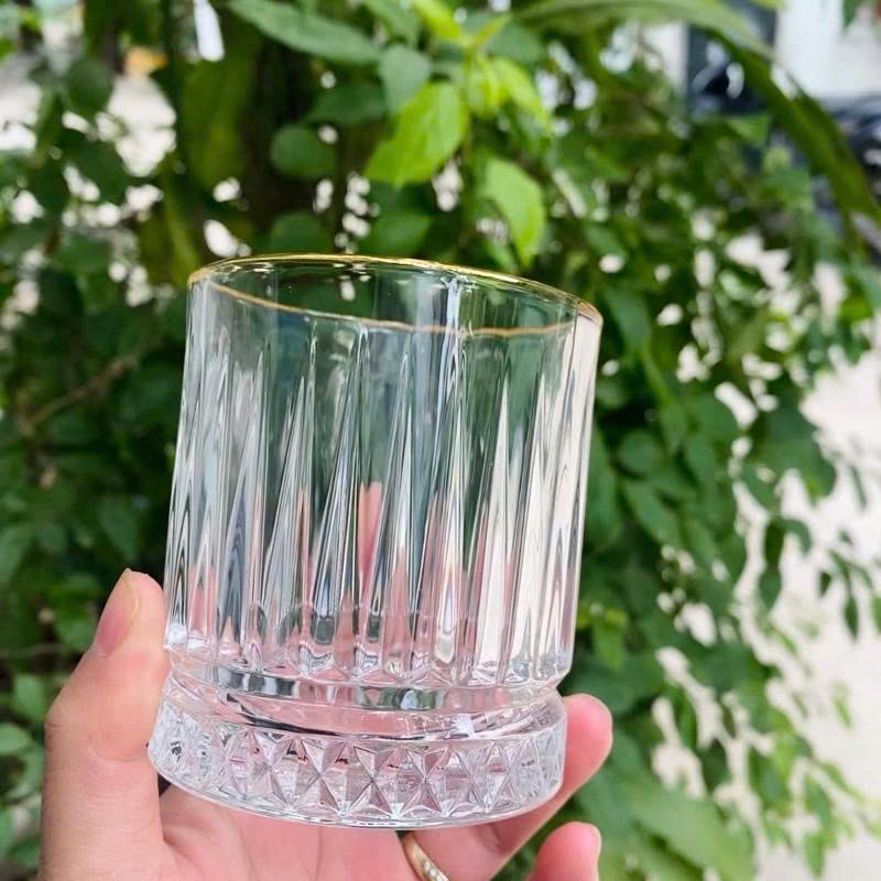 Chuyên sỉ bộ 6 Ly Đáy Kim Cương Trắng Trong Viền Vàng - Cốc Thủy Tinh Cao Cấp 340ml Chuyên sỉ bộ 6 Ly Đáy Kim Cương Trắng Trong Viền Vàng - Cốc Thủy Tinh Cao Cấp 340ml