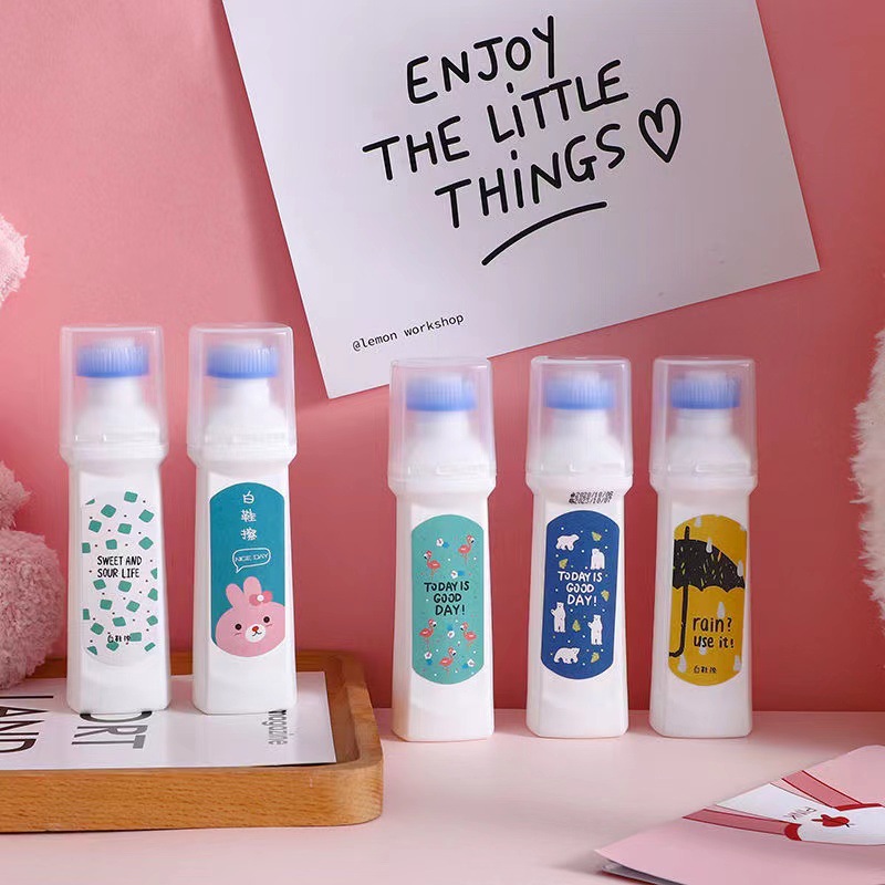 Chai Lau Giày - Chai Tẩy Trắng Giày Nhanh Chóng Chai Lau Giày - Chai Tẩy Trắng Giày Nhanh Chóng