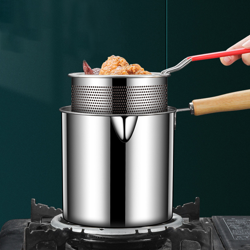 26049_o1cn013iqsuf2bwwythz8rm-2206520828346-0-cib_20250122122328-2.jpg Ca Lọc Dầu Bằng Thép Có Lưới Lọc Cặn Và Tạp Chất - Nồi Chiên Ngập Dầu Mini Có Tay Cầm 1,2L 13x14x12cm - CLD02
