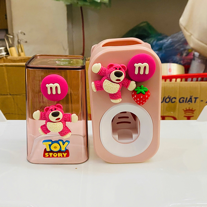 26097_z6251669473866-7d2150ea5611ad9809f83c95ab50b858_20250206172602-1.jpg Bộ Nhả Kem Đánh Răng Treo Tường Cao Cấp Kêm Cốc - Dành Cho Bé - BNKDRTT02