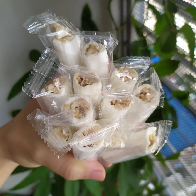 26157_12_20250322152138-3.png Kẹo Dồi Đậu Phộng Thơm Ngon Hộp 300g - KDDP300G