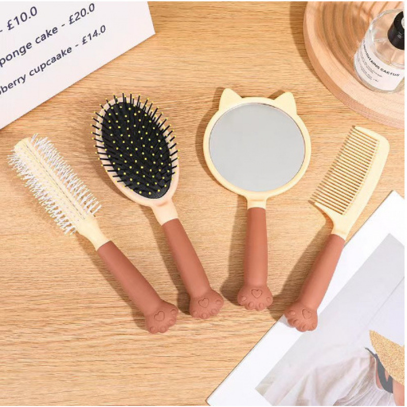 26185_8_20250330153954-1.png Set 4 Lược Gương Trang Điểm Cầm Tay Siêu Xinh - LGTD01