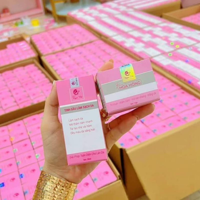 Combo Ngọc Nữ Chính Hãng - Kem Face Hoa Hồng 15g & Serum 30ml Hỗ Trợ Cải Thiện Da Thâm Nám Lão Hóa Da Combo Ngọc Nữ Chính Hãng - Kem Face Hoa Hồng 15g & Serum 30ml Hỗ Trợ Cải Thiện Da Thâm Nám Lão Hóa Da