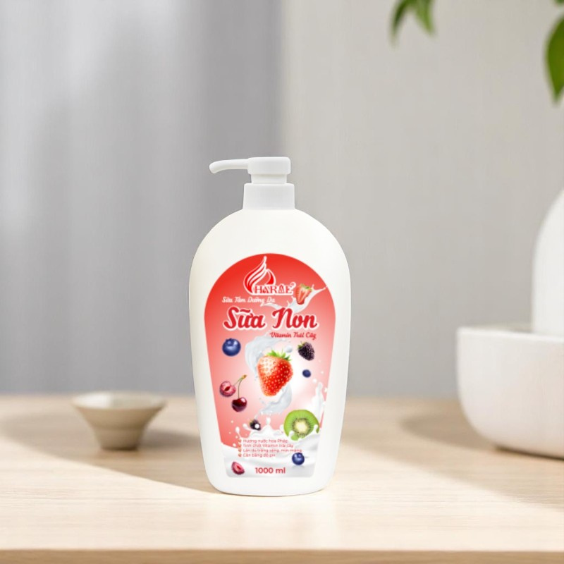 26385_5_20250510174237-2.png Sữa Tắm Charme Sữa Non Vitamin Trái Cây Hỗ Trợ Cấp Ẩm Dưỡng Sáng Da 1000ml - 8936194699053