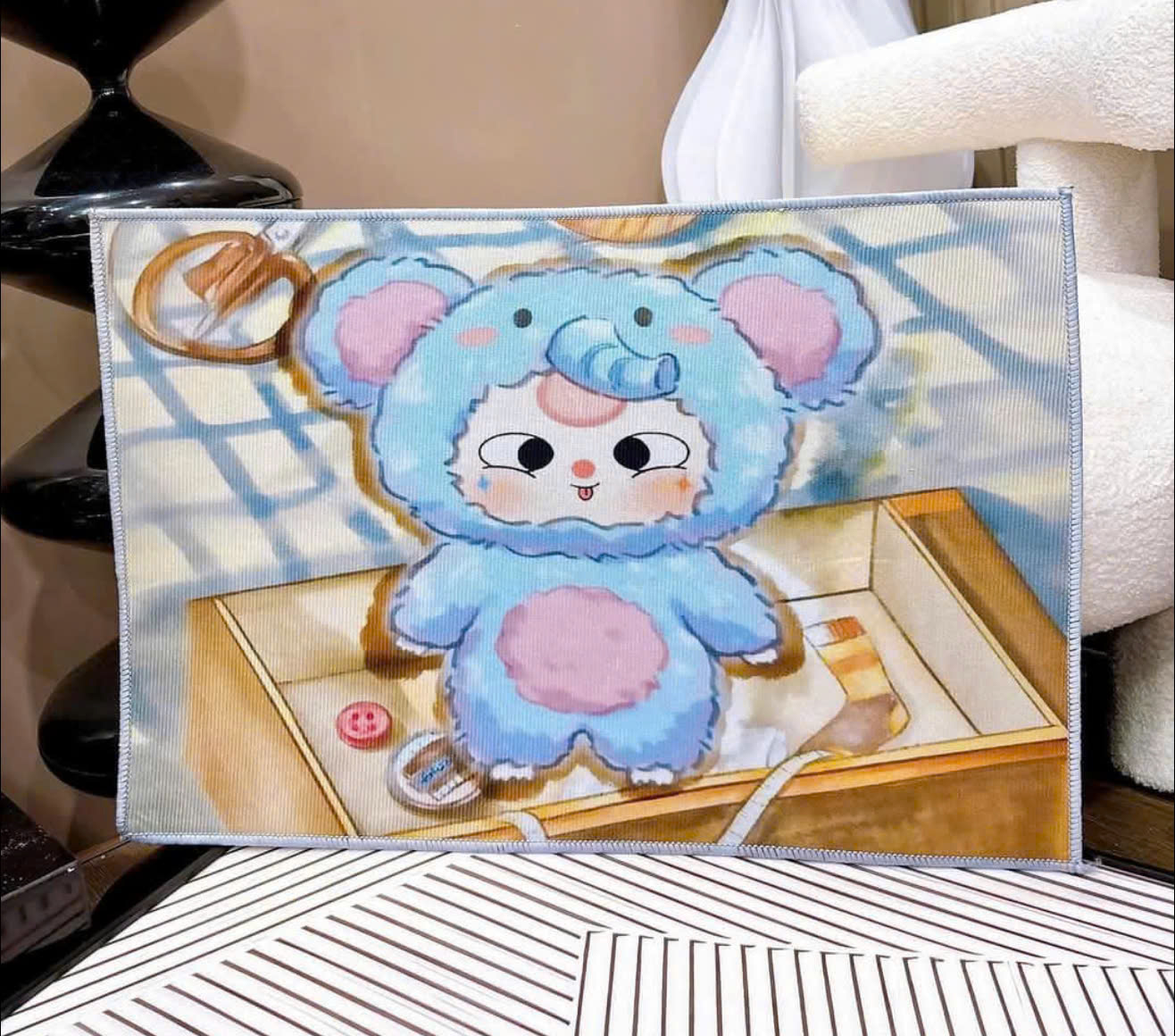 26408_z6650469751536-79c09c5ebd15f1556ca163996d0ce4b7_20250529120528-2.jpg Thảm Lau Chân Chữ Nhật BabyThree 40x60cm - TCCNBT