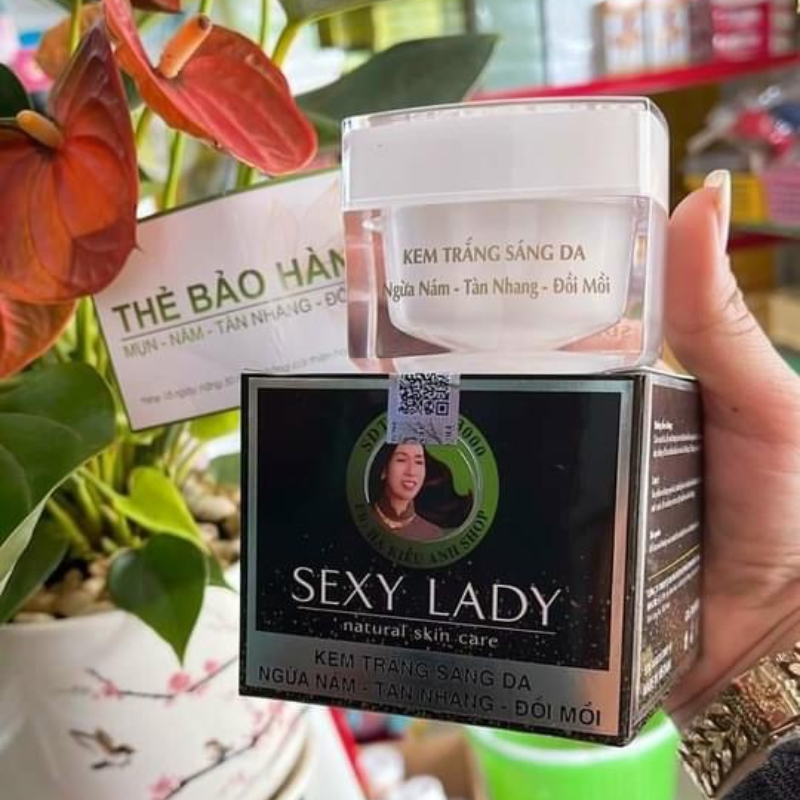 Phân phối kem Face Nám Hà Kiều Anh Sexy Lady Natural Skin Care 25g Phân phối kem Face Nám Hà Kiều Anh Sexy Lady Natural Skin Care 25g