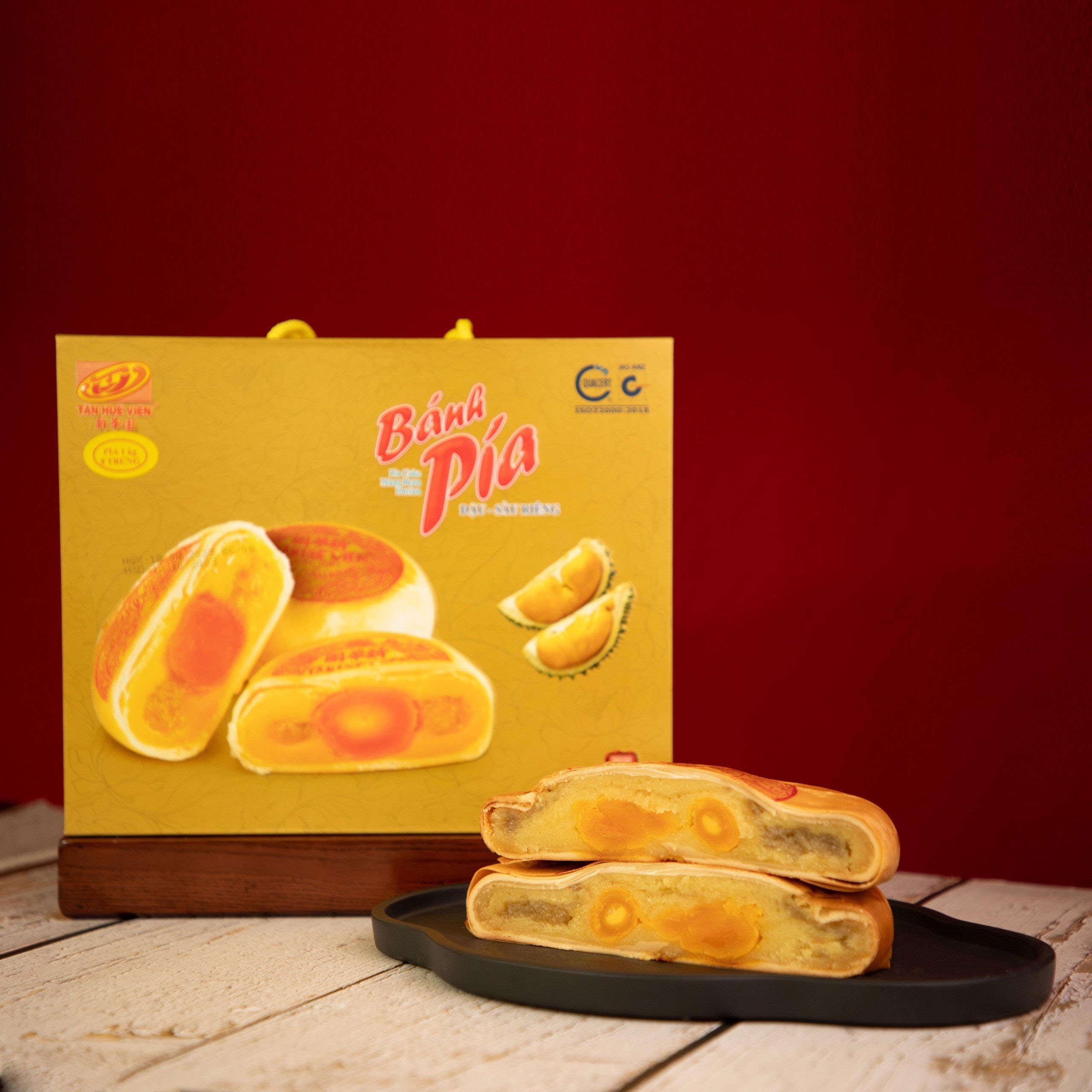 26643_1173z46150214732439f322adab399bf446bc41e23c37c66da_20250830110100-4.jpg Bánh Pía 4 Trứng Đậu Sầu Riêng Tân Huê 500g (1 cái) - BPDSR4T