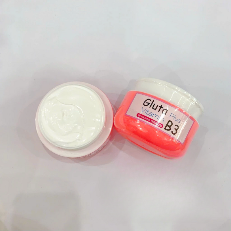 Phân phối kem Dưỡng Da Body Gluta Plus Vitamin B3 Whitening Serum 250g Phân phối kem Dưỡng Da Body Gluta Plus Vitamin B3 Whitening Serum 250g