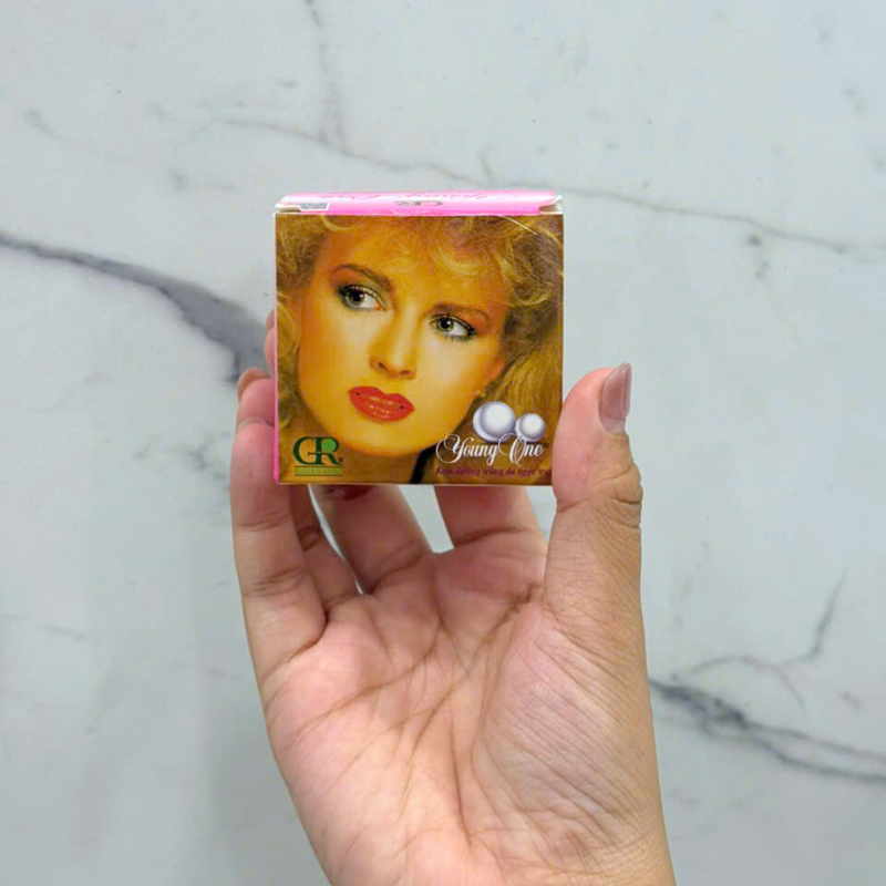 26790_6_20250923091730-1.png Combo 2 Hộp Kem Face Dưỡng Trắng Da Ngọc Trai Cô Gái Tóc Xù Young One 4.5g/Hộp - 8936055391027LE