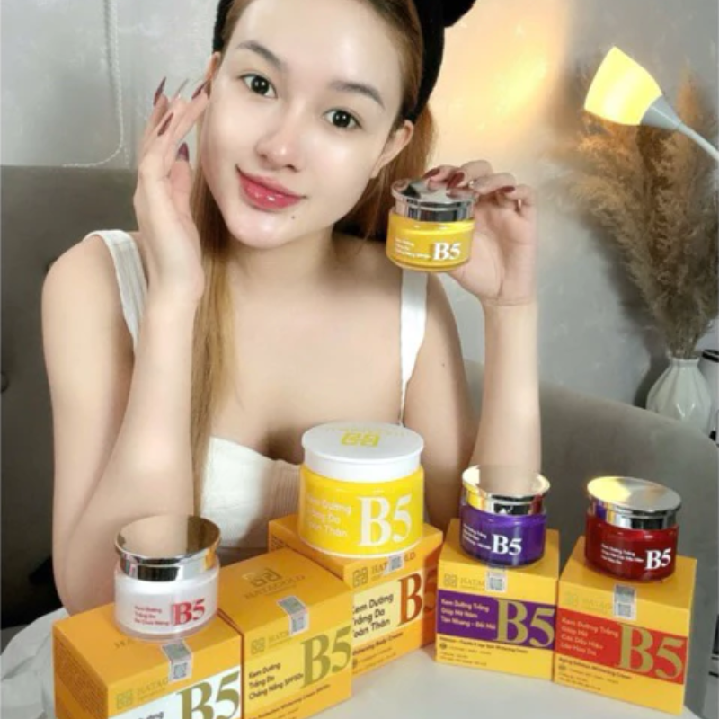 Kem Dưỡng Sáng Da B5 Hatagold Cosmetics Màu Vàng 10g Kem Dưỡng Sáng Da B5 Hatagold Cosmetics Màu Vàng 10g