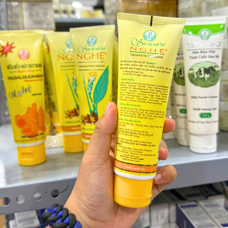 Sữa Rửa Mặt Hạt Nghệ Thorakao 100g Sữa Rửa Mặt Hạt Nghệ Thorakao 100g