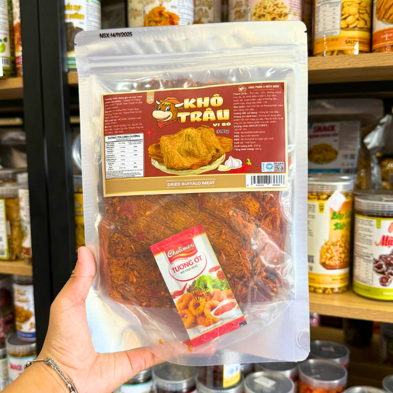 Nguồn sỉ khô Trâu Miếng Tẩm Vị Bò 300g - Túi Zip Bạc Nguồn sỉ khô Trâu Miếng Tẩm Vị Bò 300g - Túi Zip Bạc