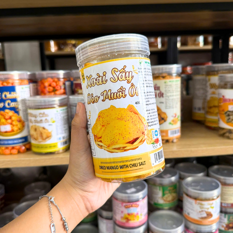 Phân phối xoài Sấy Dẻo Muối Ớt Thơm Ngon 400g - Hũ Pet Phân phối xoài Sấy Dẻo Muối Ớt Thơm Ngon 400g - Hũ Pet