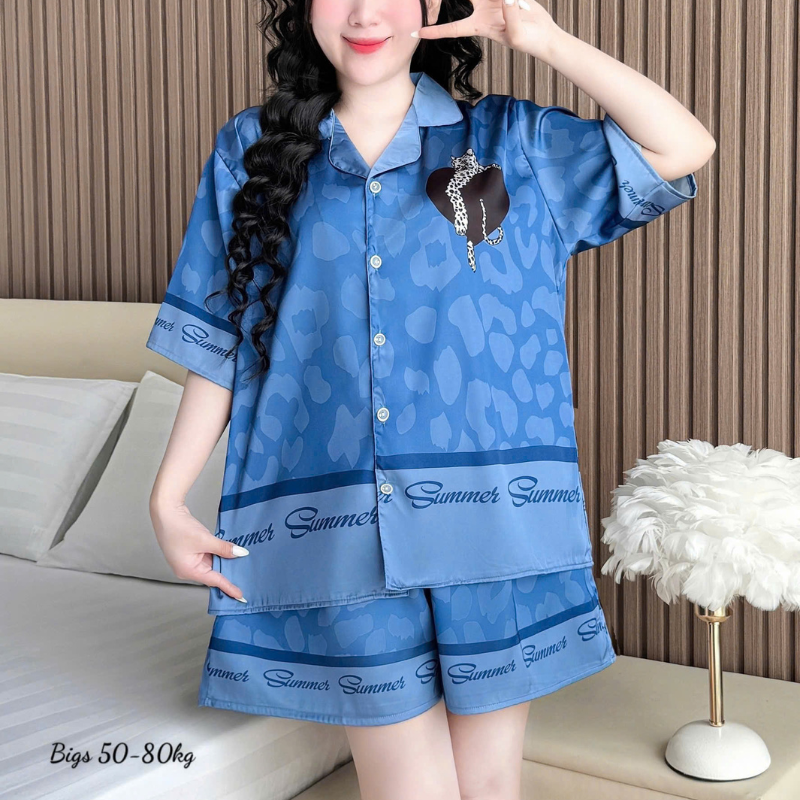 27671_84_20251216112332.png Đồ Bộ Ngủ Nữ Họa Tiết Sang Trọng Mặc Mát Thoải Mái Size Lớn 50–80kg - DBO5205