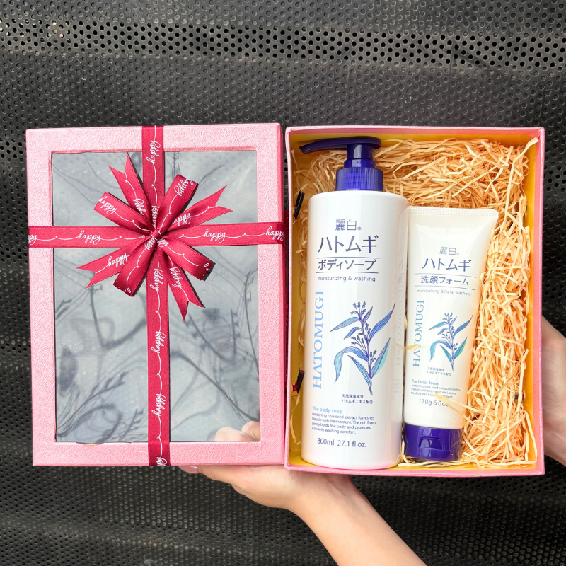 Chuyên sỉ set Quà Tặng Sữa Tắm Ý Dĩ & Sữa Rửa Mặt Ý Dĩ Reihaku Hatomugi Chuyên sỉ set Quà Tặng Sữa Tắm Ý Dĩ & Sữa Rửa Mặt Ý Dĩ Reihaku Hatomugi