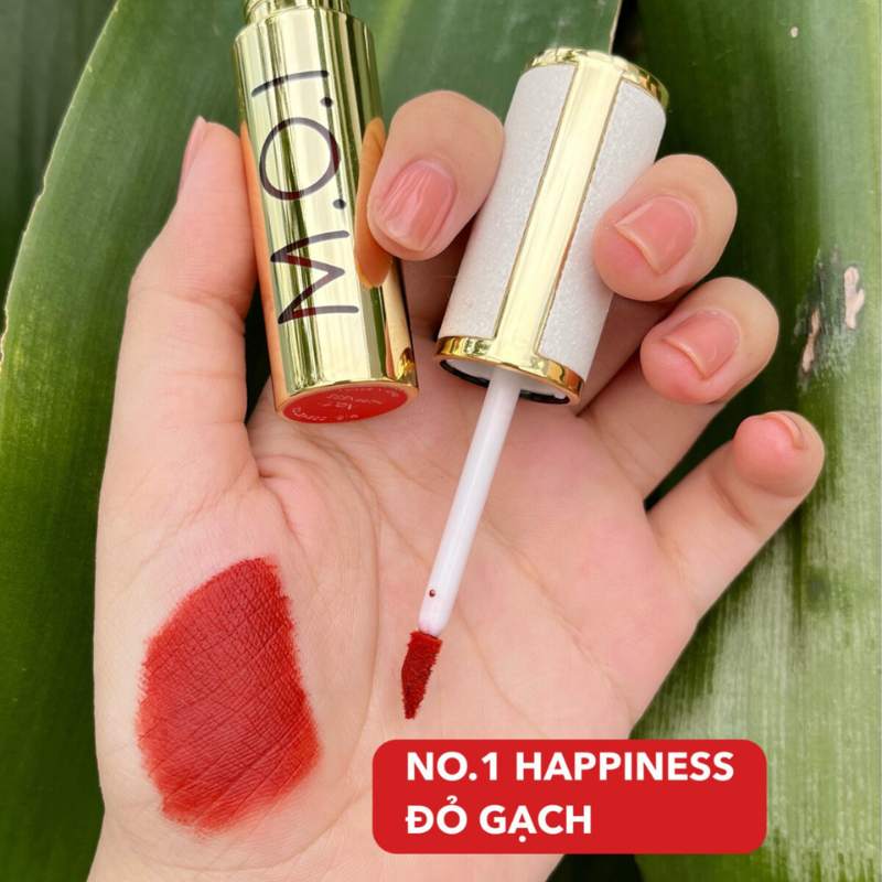 Set Hộp Quà Tặng Son Môi Love M.O.I Màu Vàng - Son Moi 3 Màu - Hộp Hoa Rơm Nhiều Màu Set Hộp Quà Tặng Son Môi Love M.O.I Màu Vàng - Son Moi 3 Màu - Hộp Hoa Rơm Nhiều Màu