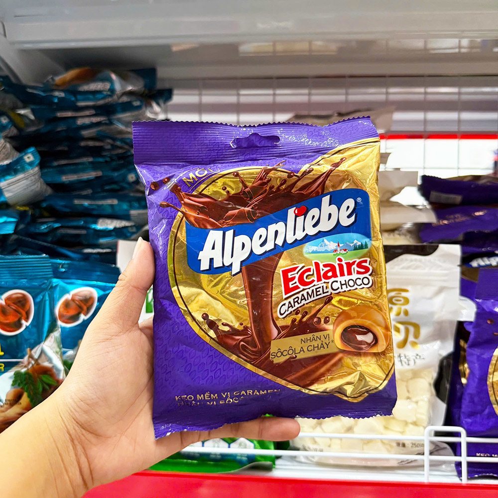 Kẹo Mềm ALPENLIEBE Vị Caramen Nhân Socola Chảy Bịch 63,7g Kẹo Mềm ALPENLIEBE Vị Caramen Nhân Socola Chảy Bịch 63,7g