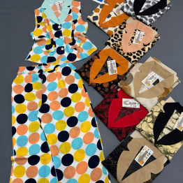 Đồ bộ nữ áo sát nách cổ vest quần ống suông KUmg1504 - DBOR0050