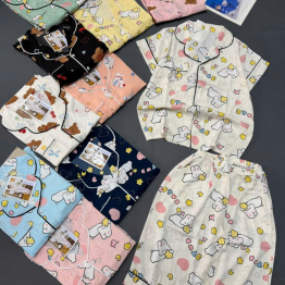 Đồ bộ nữ pijama tay ngắn quần Lửng mango viền MT-9579 - DBOR0173