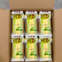 1 Thùng Bánh Bông Lan Tam Giác CHUNSANJIAO Vị Trà Xanh - Màu Xanh Lá - 6973697320840THUNG
