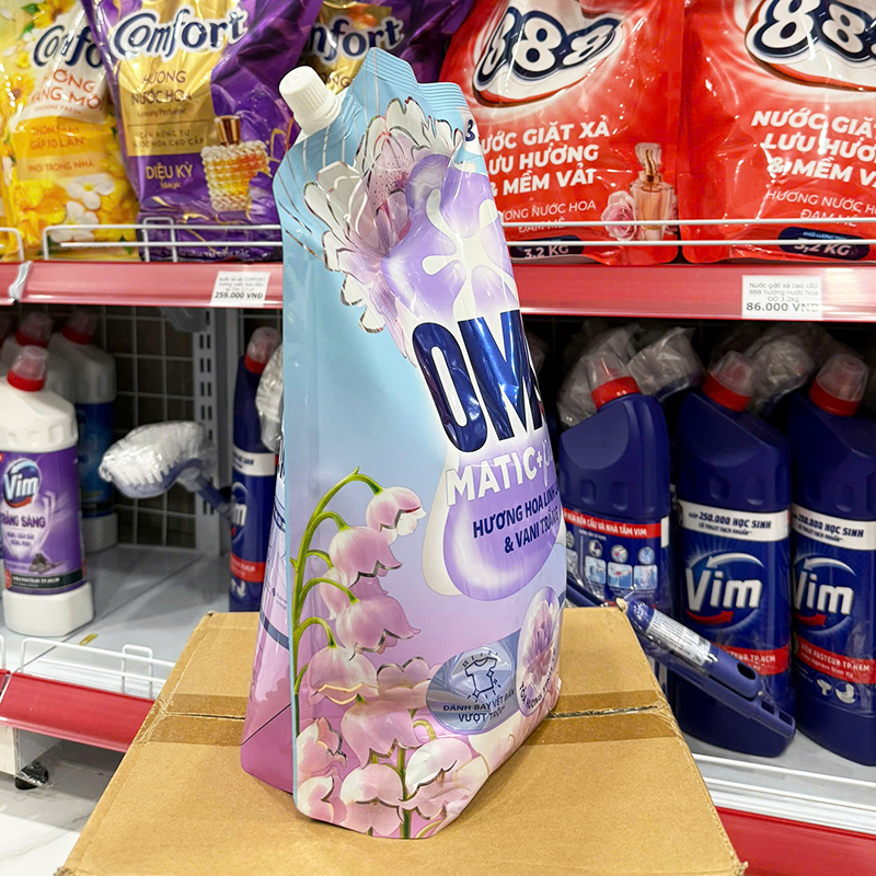 Nước Giặt OMO Matic Cửa Trước Hương Hoa Linh Lan & Vani Trắng 3.6kg Nước Giặt OMO Matic Cửa Trước Hương Hoa Linh Lan & Vani Trắng 3.6kg