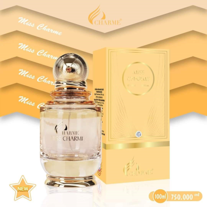 Charme được thể hiện bởi nụ cười rực rỡ của hoa và trái cây