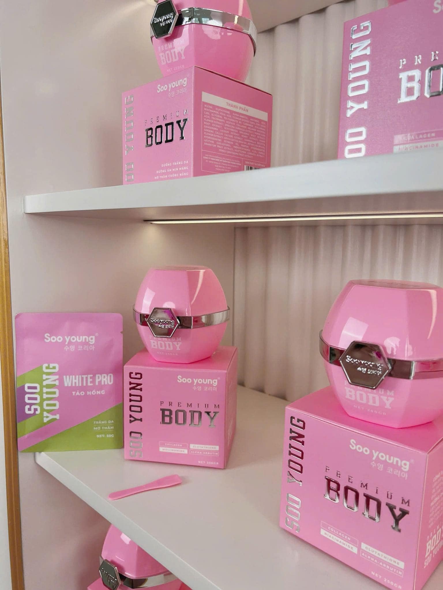 Điểm nổi bật của Kem Body Tảo Hồng Soo Young