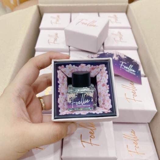 Nước hoa vùng kín Foellie eau de cherry blossom mang tới hương thơm ngọt ngào, nữ tính