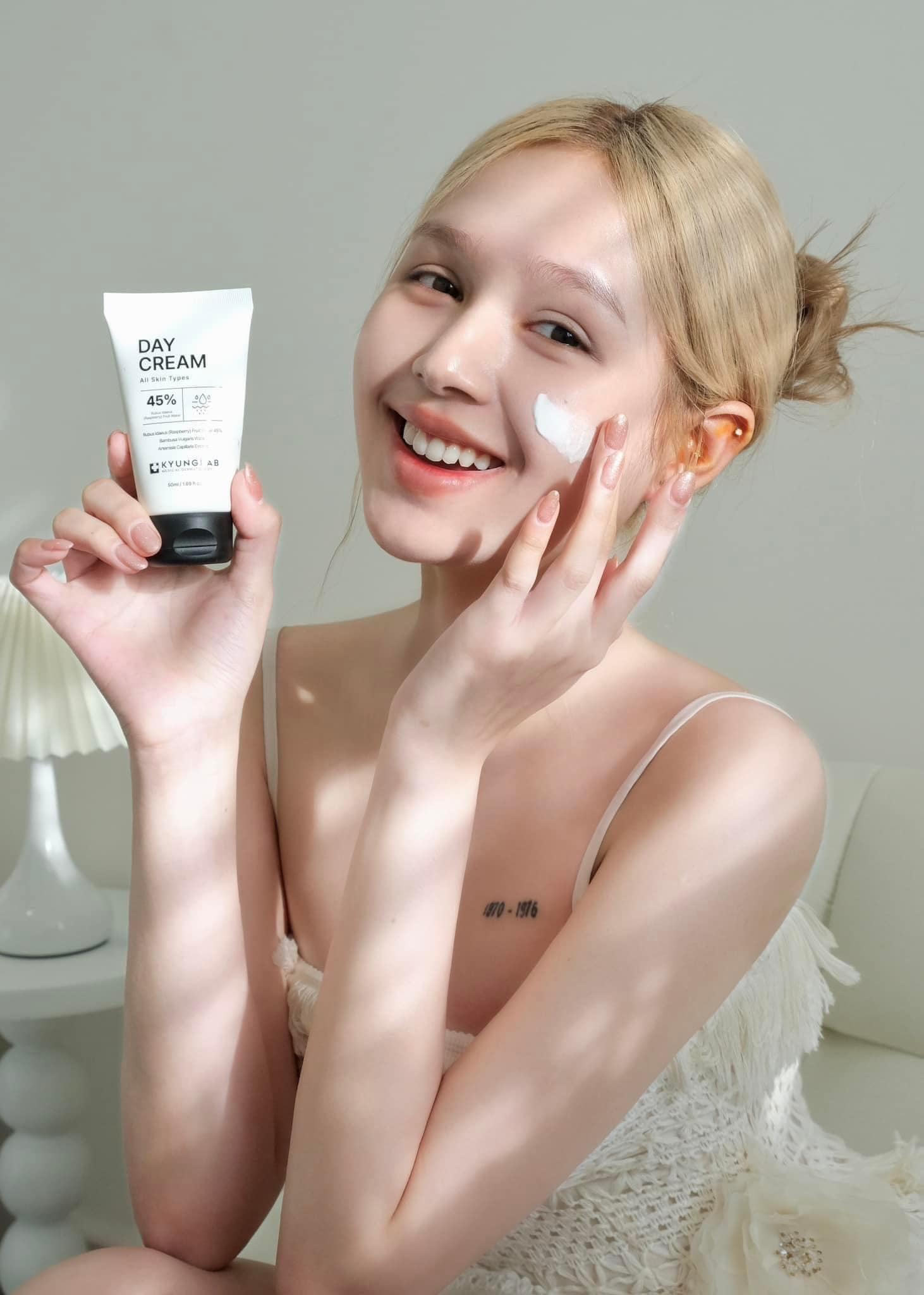 Kem dưỡng ban ngày nâng tone Kyung Lab Day Cream