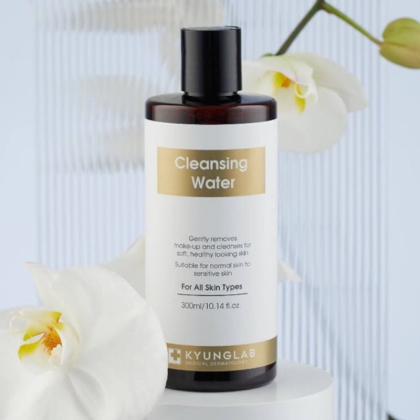 Nước Tẩy Trang Kyung Lab Cleansing Water siêu thẩm thấu đẩy sạch bụi bẩn cho da mặt sáng mịn