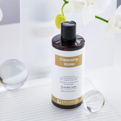 Nước Tẩy Trang Kyung Lab Cleansing Water siêu thẩm thấu đẩy sạch bụi bẩn cho da mặt sáng mịn