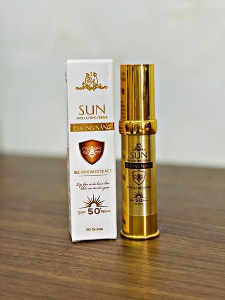 Kem chống nắng Collagen x3 chiết xuất nọc ong