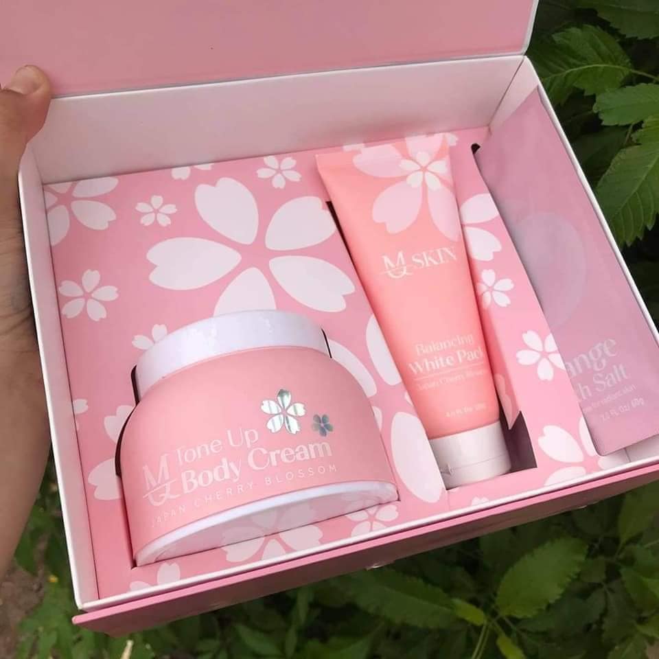 💦 Làn da ngọc nữ trắng mướt chạm là mê với combo dưỡng trắng da Hoa Anh Đào MQ Skin