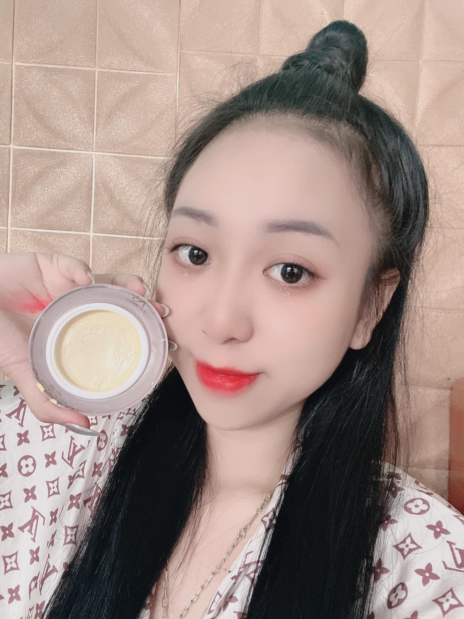 Sử dụng kem  face pháp A Cosmetics bí quyết để có làn da bóng mịn