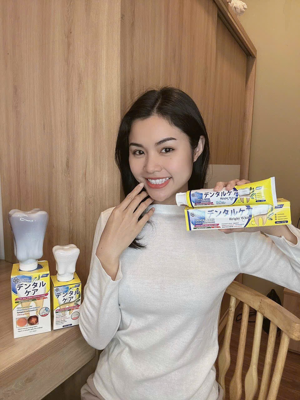 Nước súc miệng Dental Care chuẩn màu mẫu như hình