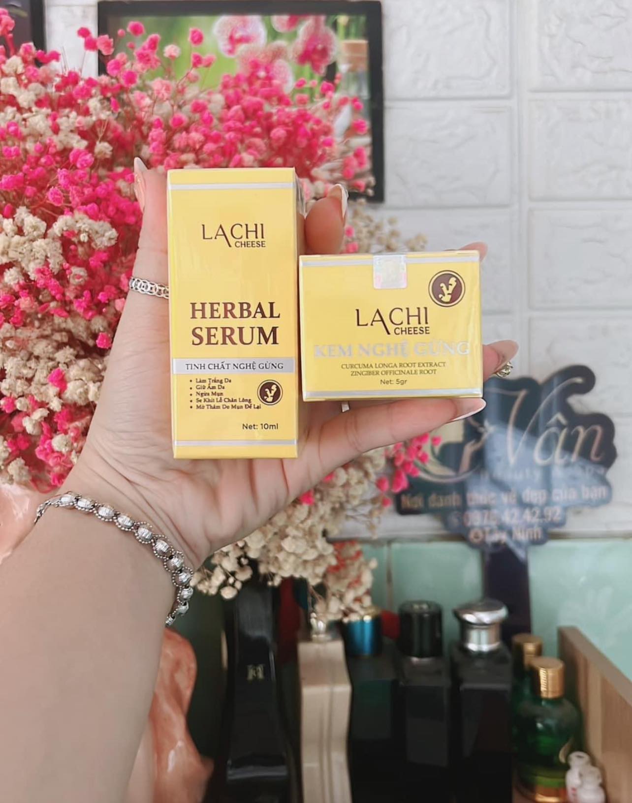 Serum Tinh Chất Nghệ Gừng Lachi Cheese Tặng Kem Face