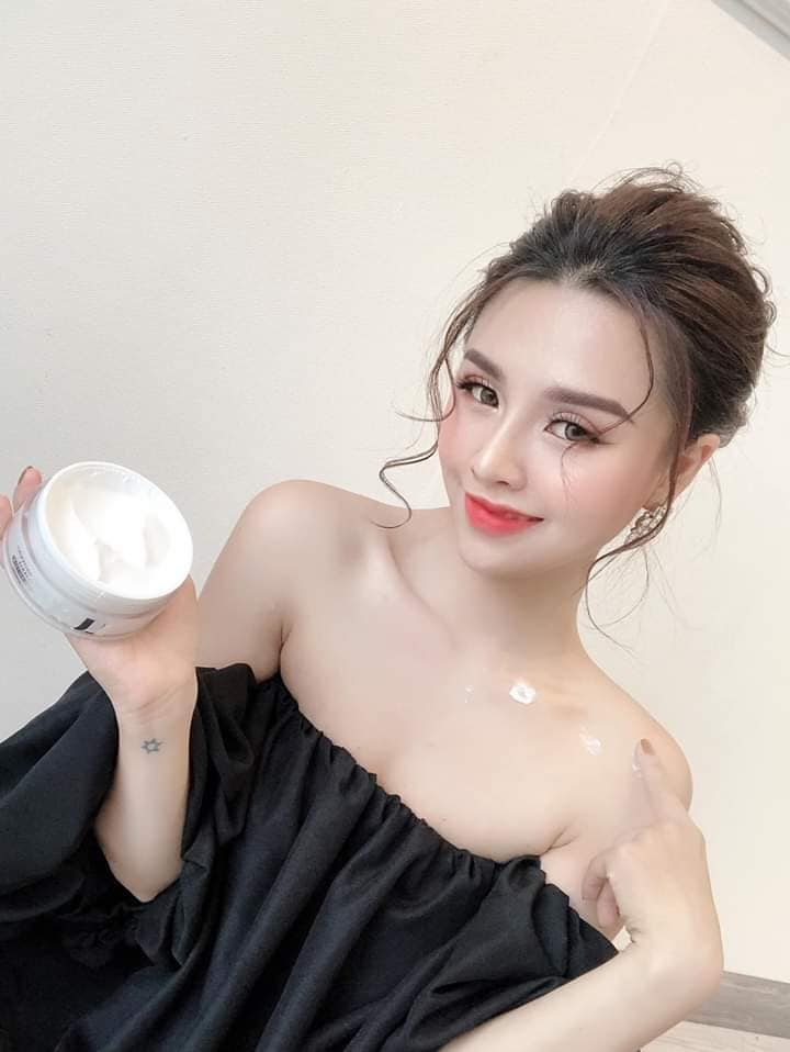 Hotgirl Hoàng Trúc (shop quần áo lớn Song Truc ở Bình Dương) cũng tin dùng Kem Body Lux